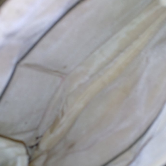 Two Vintage Bags - Picture 8 of 9